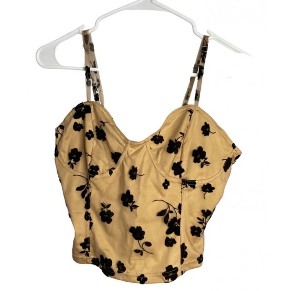 Pretty Little Thing Top